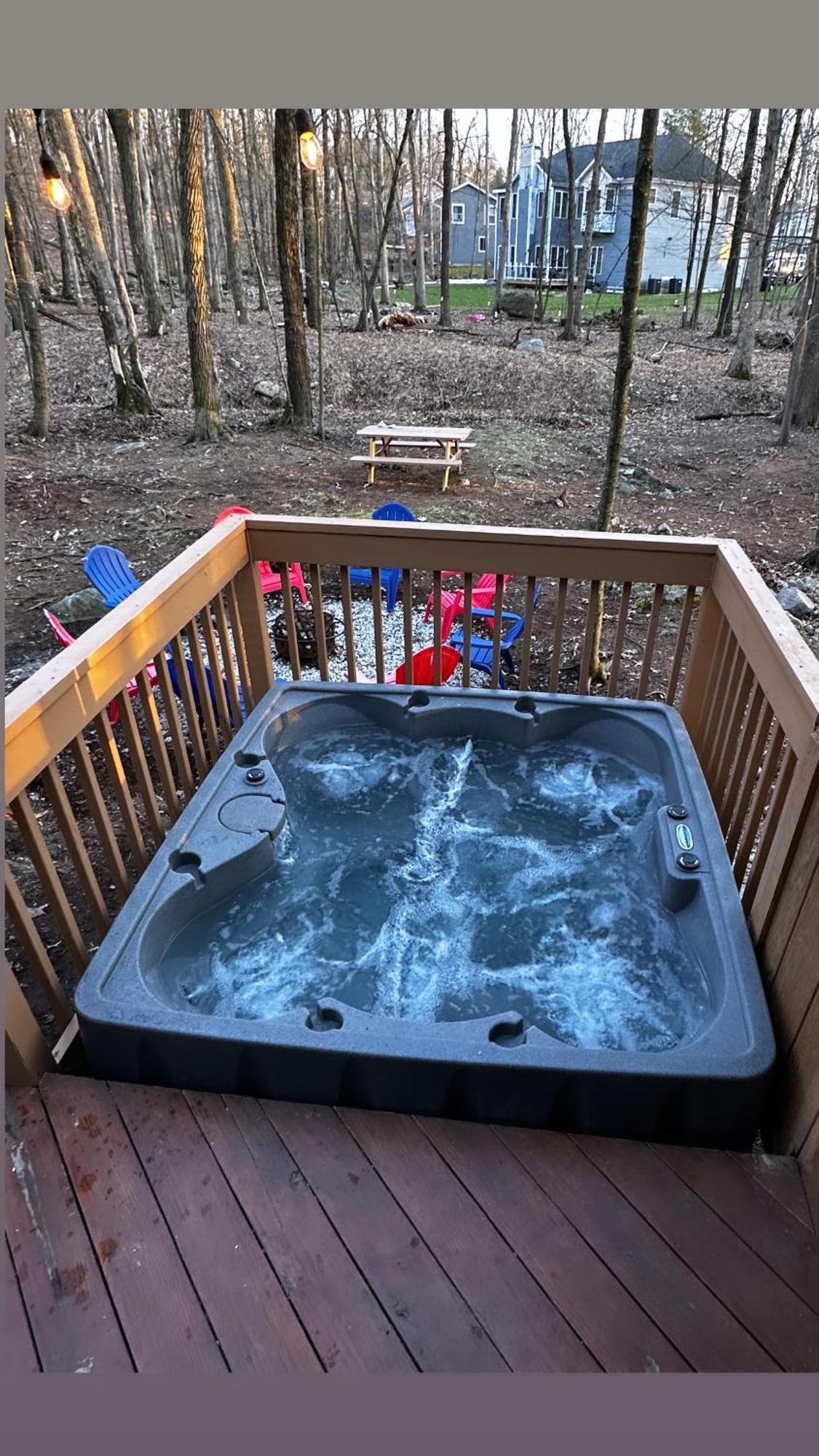 Cozy Cabin At Poconos With Hot Tub And Fire Pit East Stroudsburg Buitenkant foto