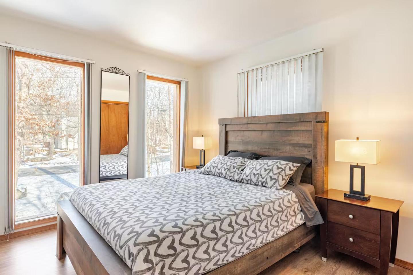 Cozy Cabin At Poconos With Hot Tub And Fire Pit East Stroudsburg Buitenkant foto